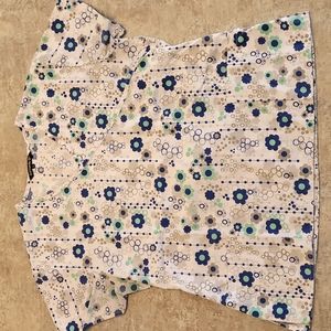 Cassandra O scrub top